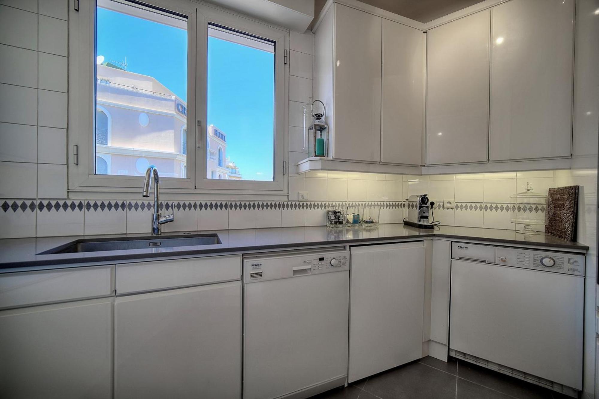 Ref 1482 - Back Croisette - For Rent Appartement *