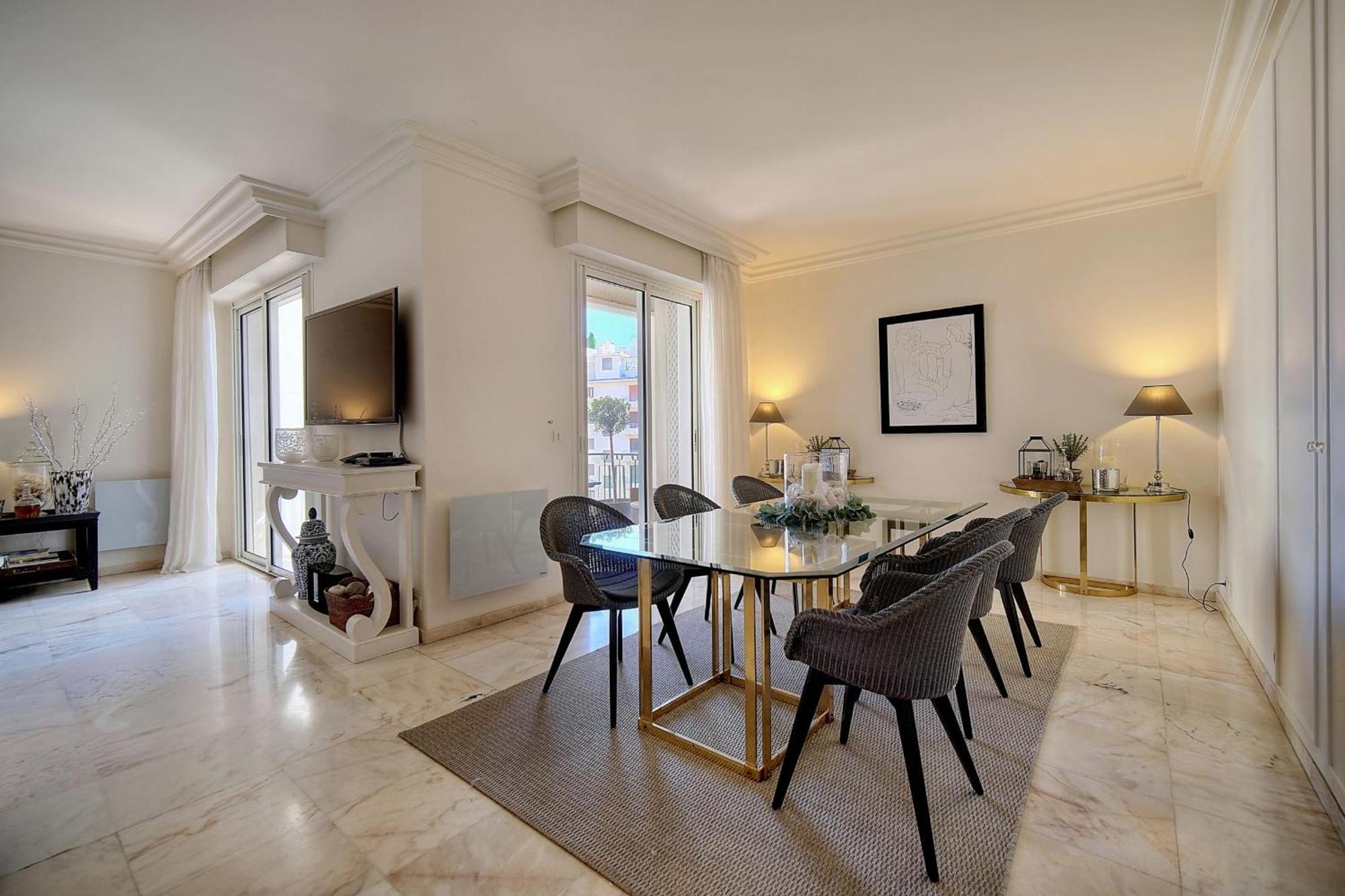 Ref 1482 - Back Croisette - For Rent * Cannes