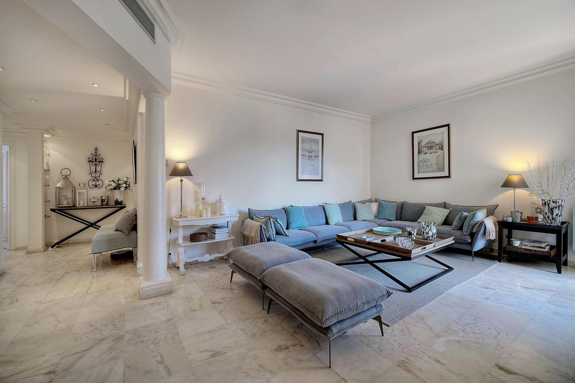 Ref 1482 - Back Croisette - For Rent Appartement *